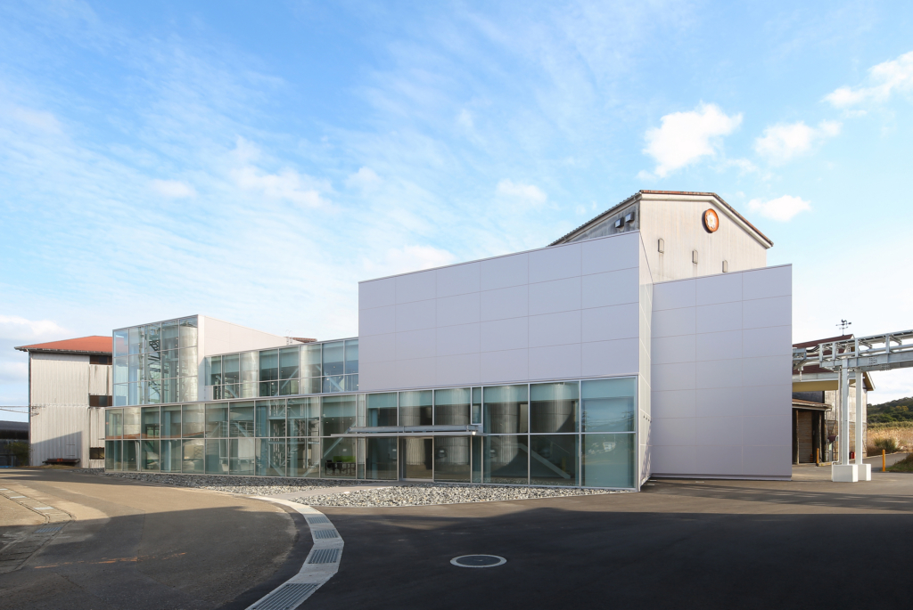 本土最南端の温暖な気候を活かしたウイスキー熟成