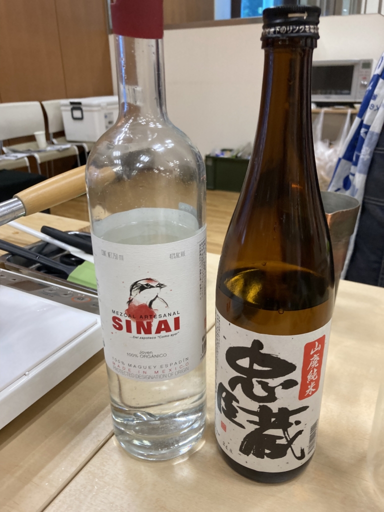 スパイスを使ったフードコーナーに、あの達人の姿が！